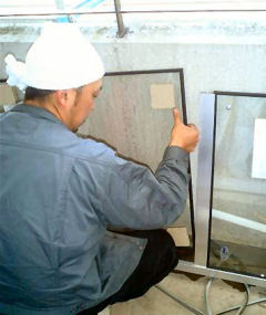 施工例：掃き出し窓を日本板硝子製のスペーシアに交換